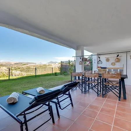 Puerto La Duquesa Apartamento