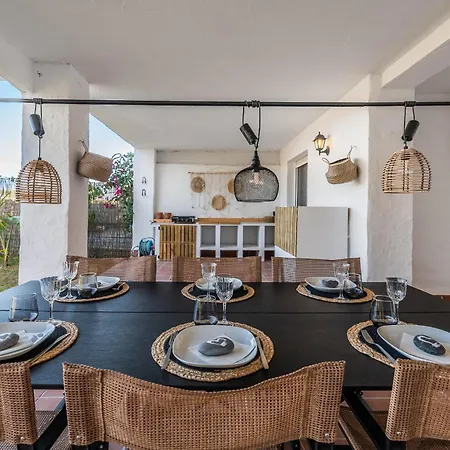 La Duquesa El Hacho Apartment *